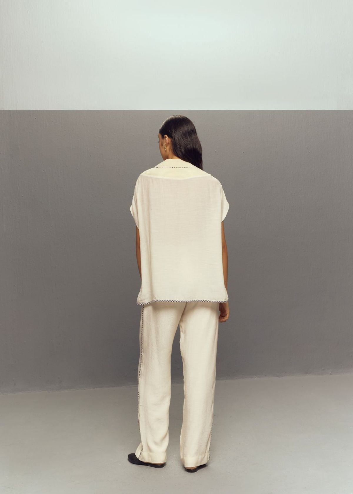 WHITE CREPE LINEN CORD SET
