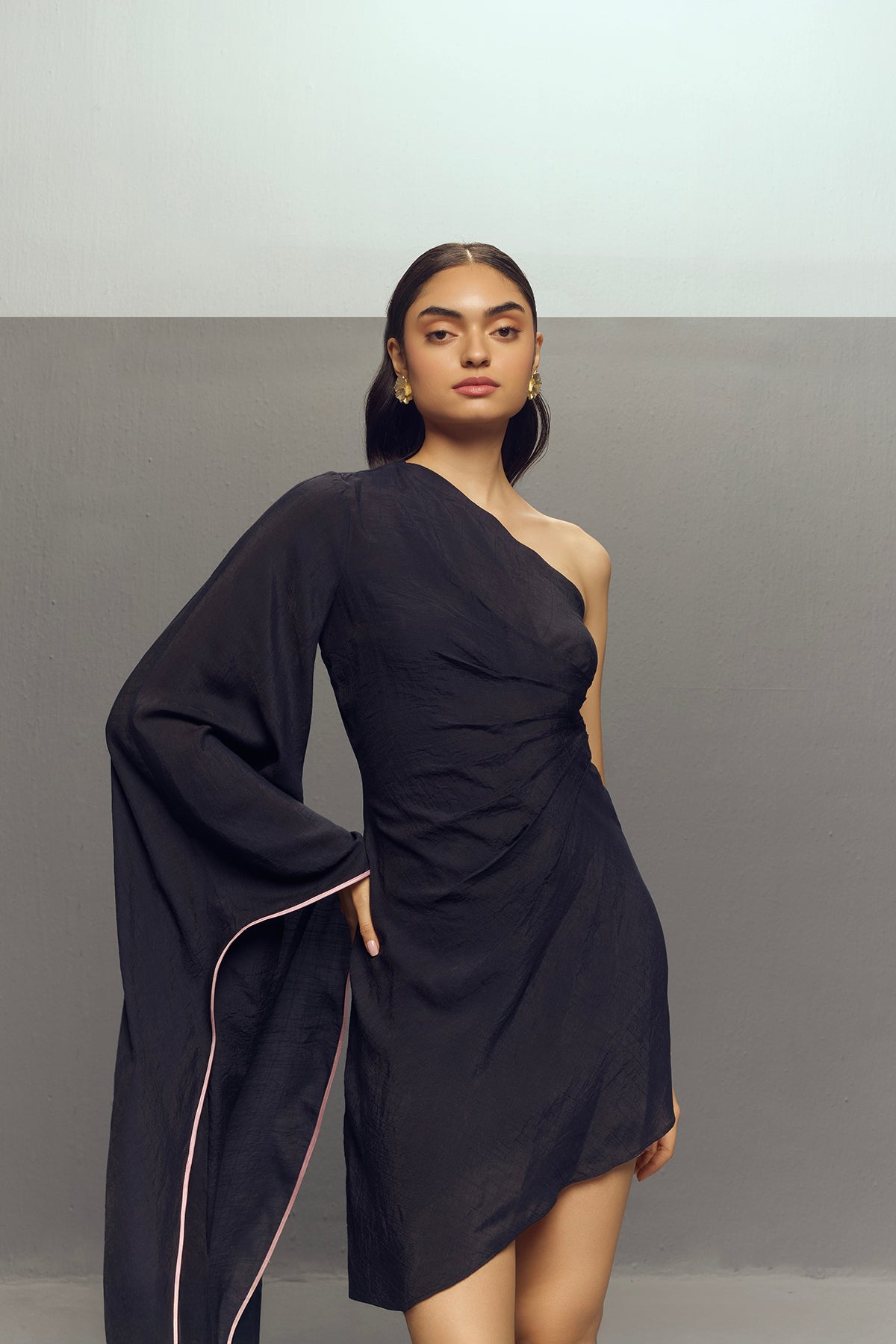 BLACK CREPE LINEN BUTTERFLY DRESS