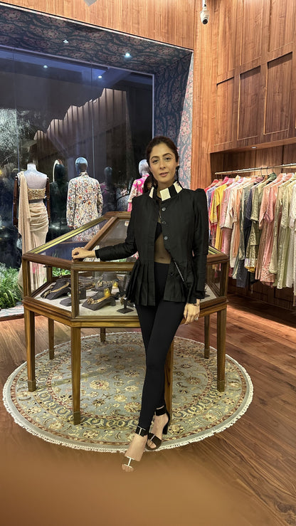 BLACK SILK PLEAT JACKET