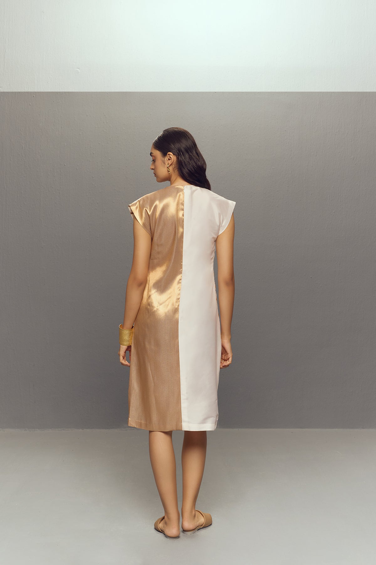 WHITE RIPPLE DRESS